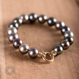 Bracelet perles de Tahiti fermoir or jaune 750 millièmes