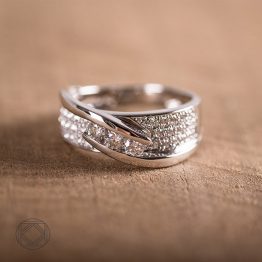 Bague or gris Trilogie diamants - Joaillier createur Bosc-joaillerie