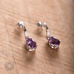 Boucle d'or gris améthyste et diamants